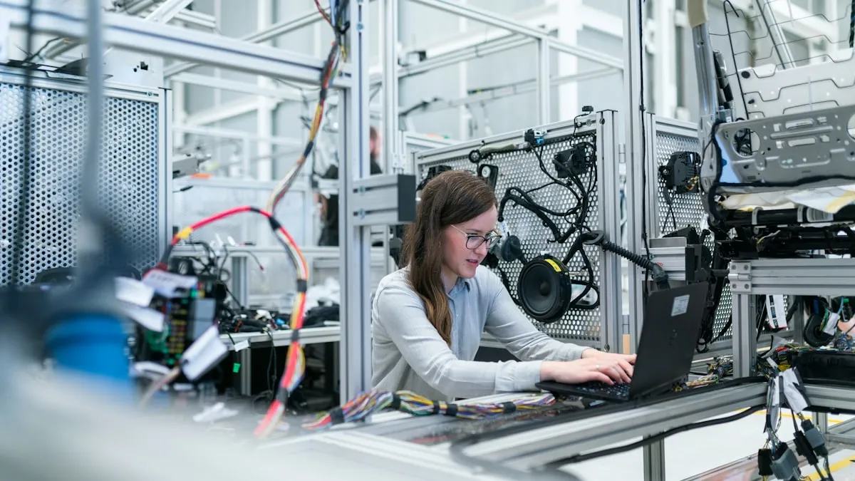Commercial Equipment customer operations